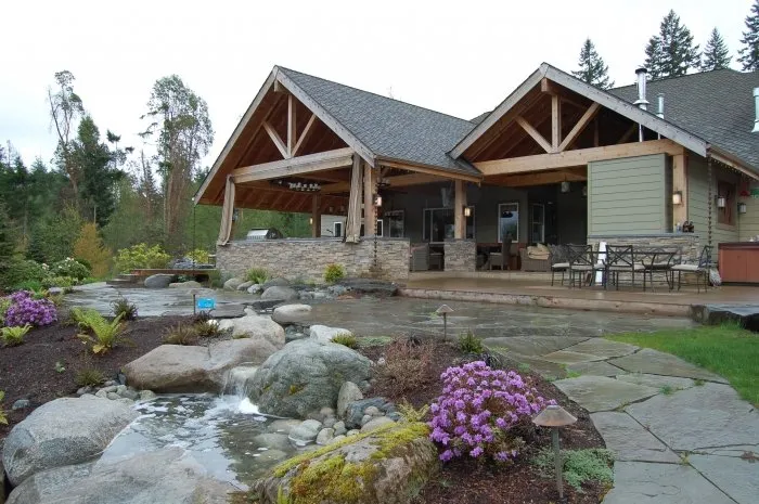 Slide of Landmark Custom Construction