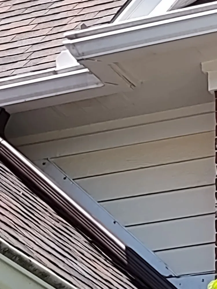 Slide of Landmark Roofing Fort Wayne