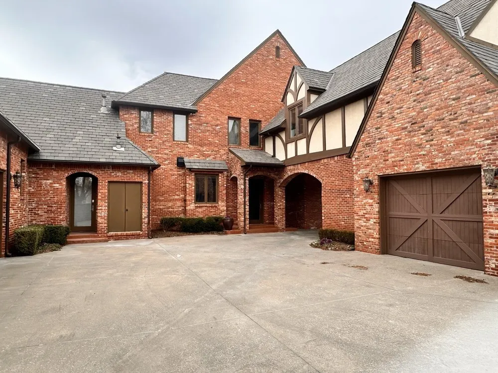 Slide of Landrun 1889 Roofing & Construction