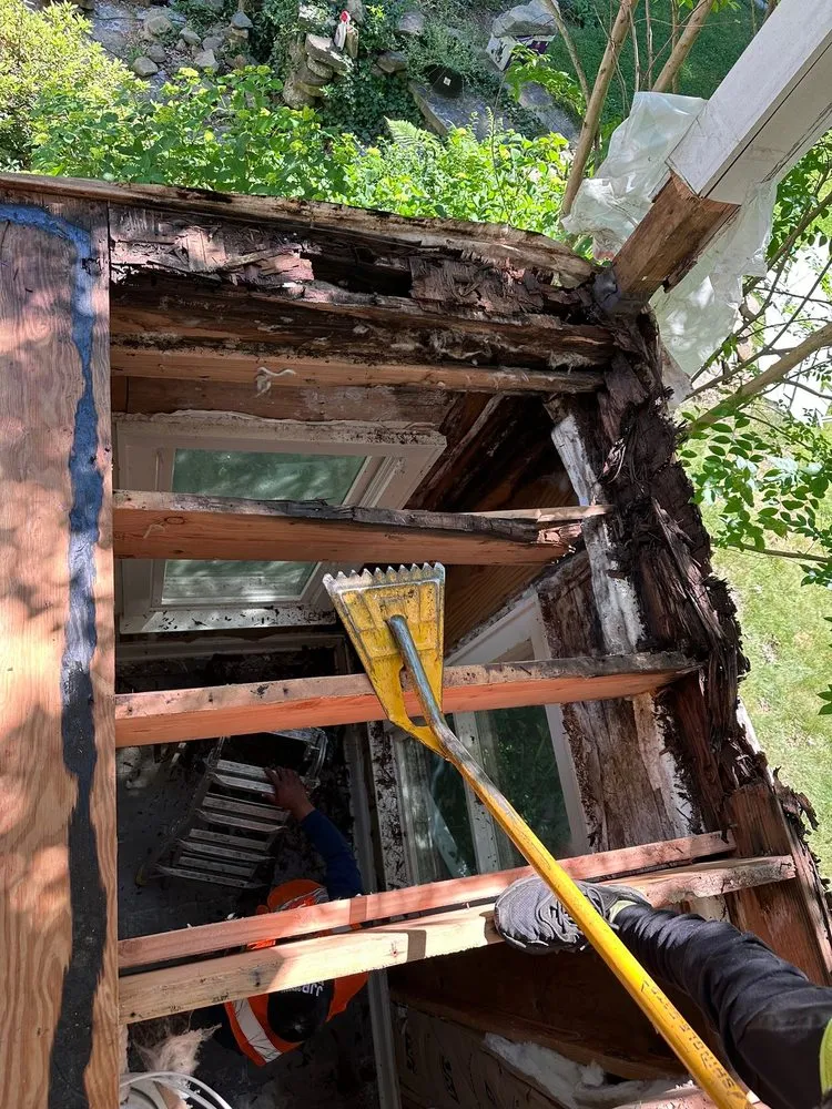 Slide of Landstar Construction