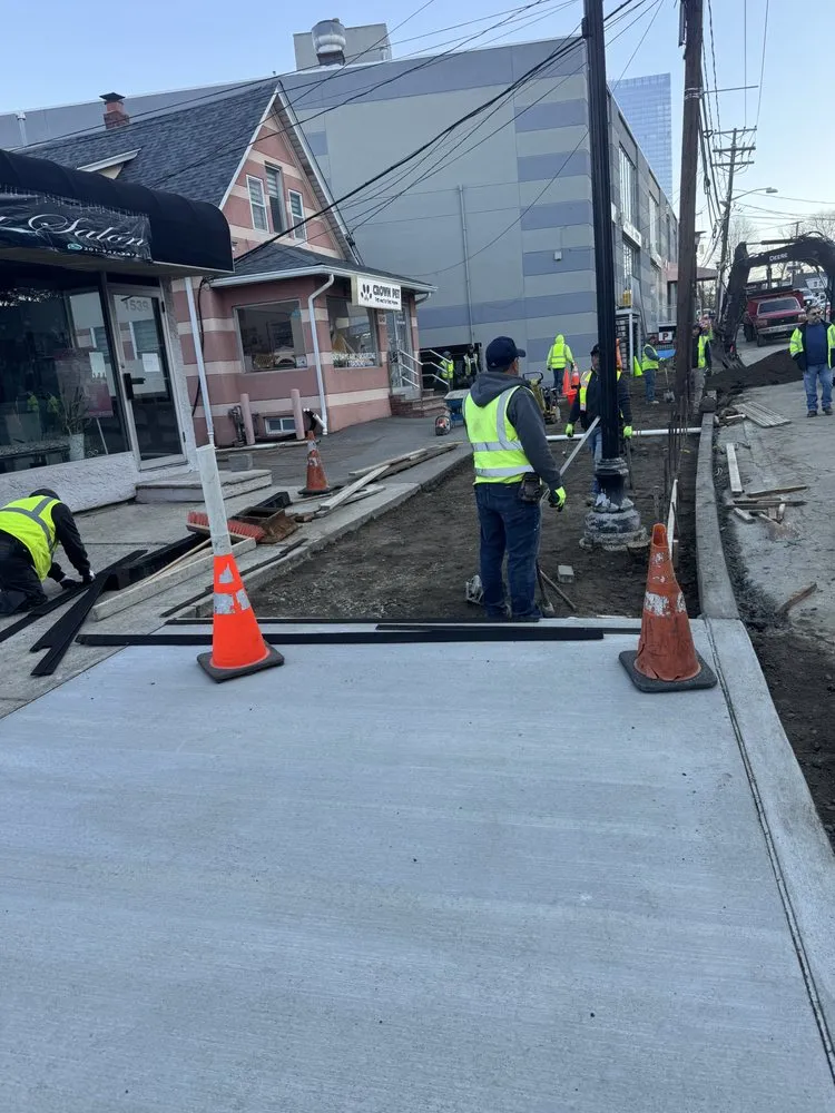 Slide of Landstar Construction