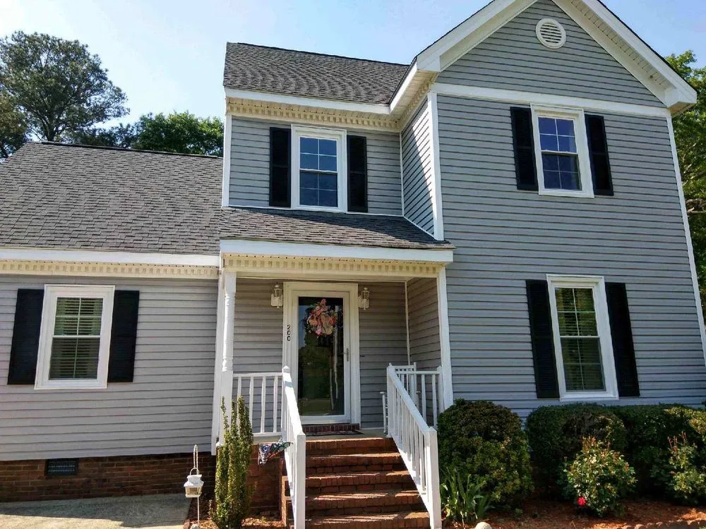 Slide of Lane's Contracting & Roofing