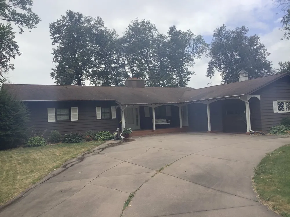 Slide of Lanes Roofing