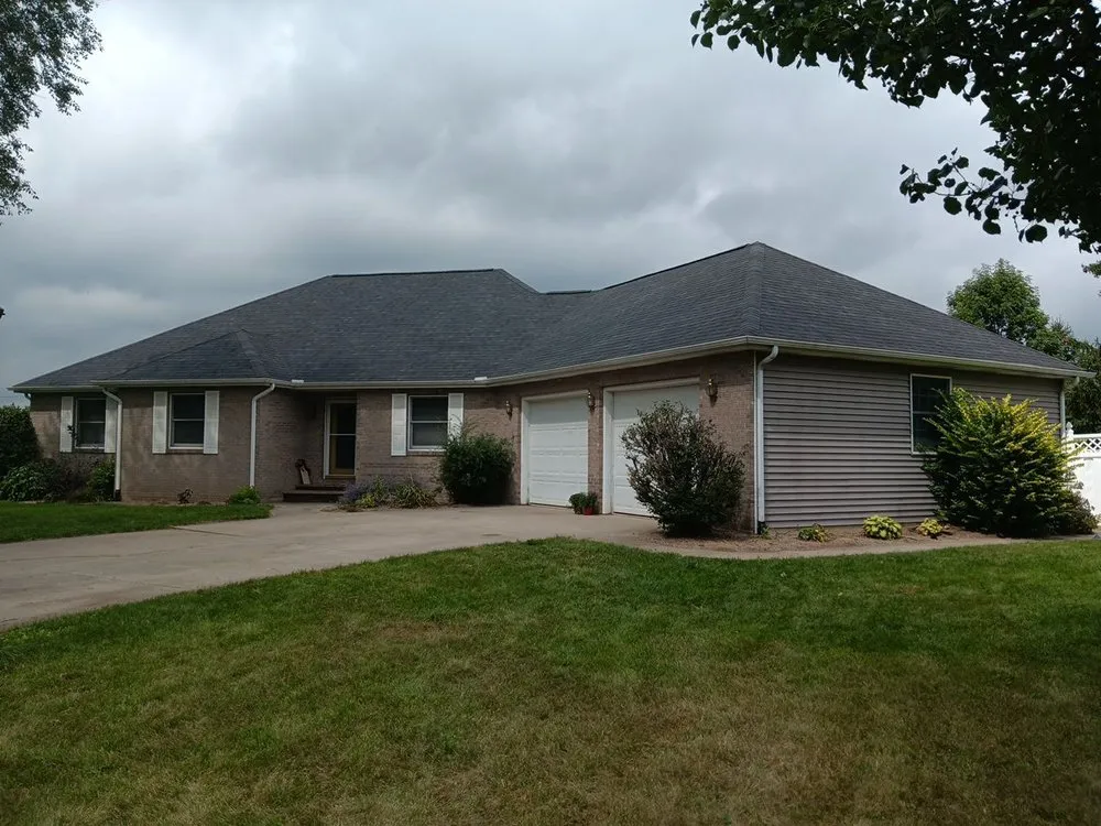 Slide of Lanes Roofing