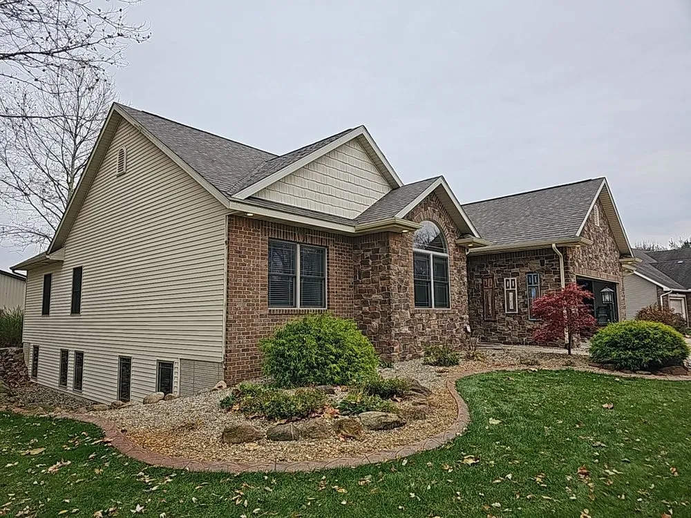 Slide of Lanes Roofing