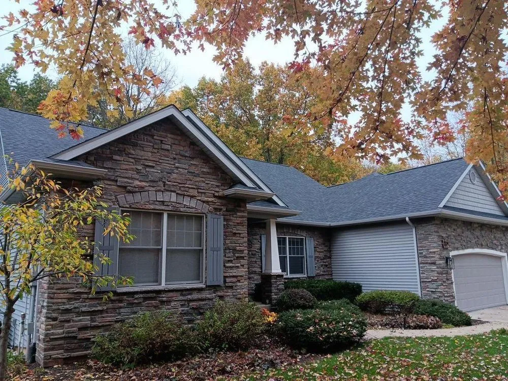 Slide of Lanes Roofing