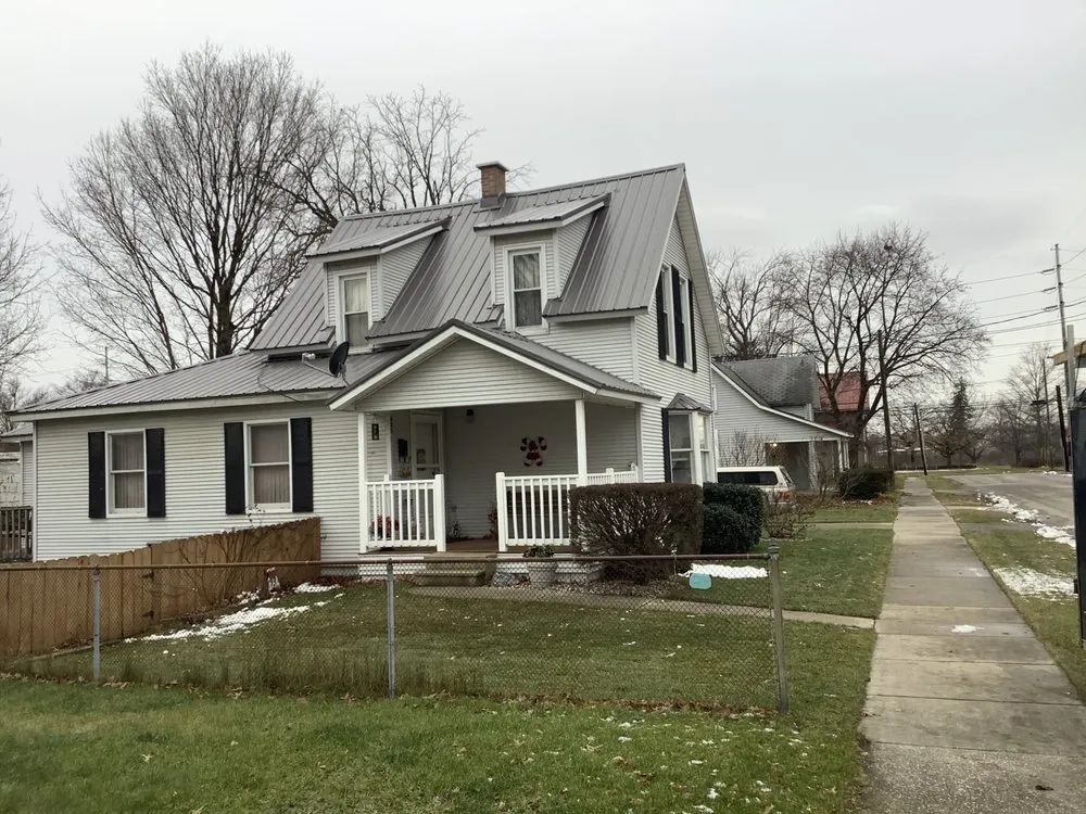 Slide of Lanes Roofing