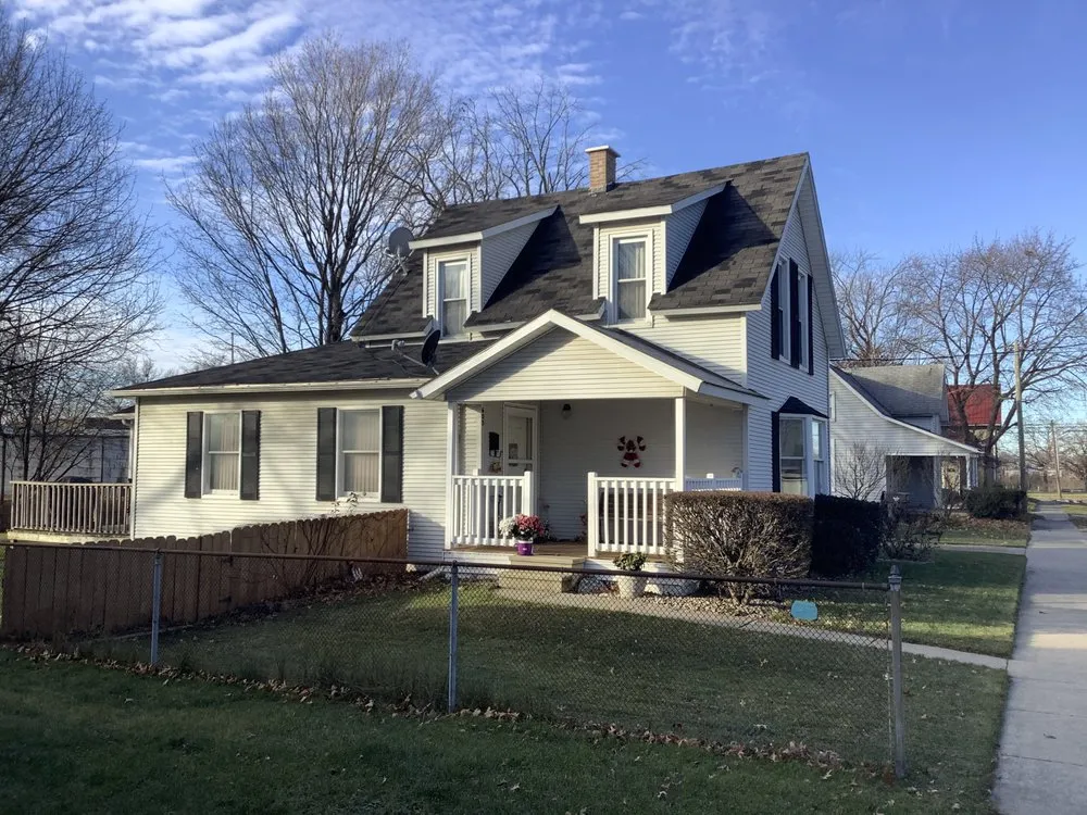 Slide of Lanes Roofing