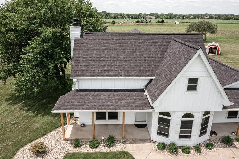 Slide of Lang Home Exteriors