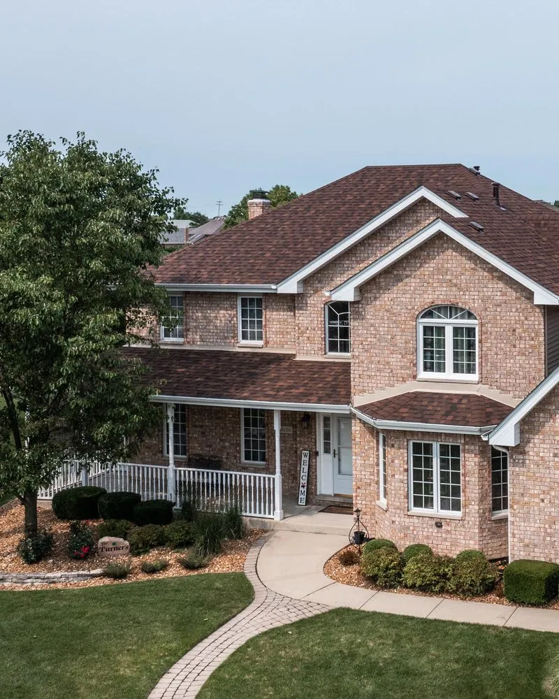 Slide of Lang Home Exteriors