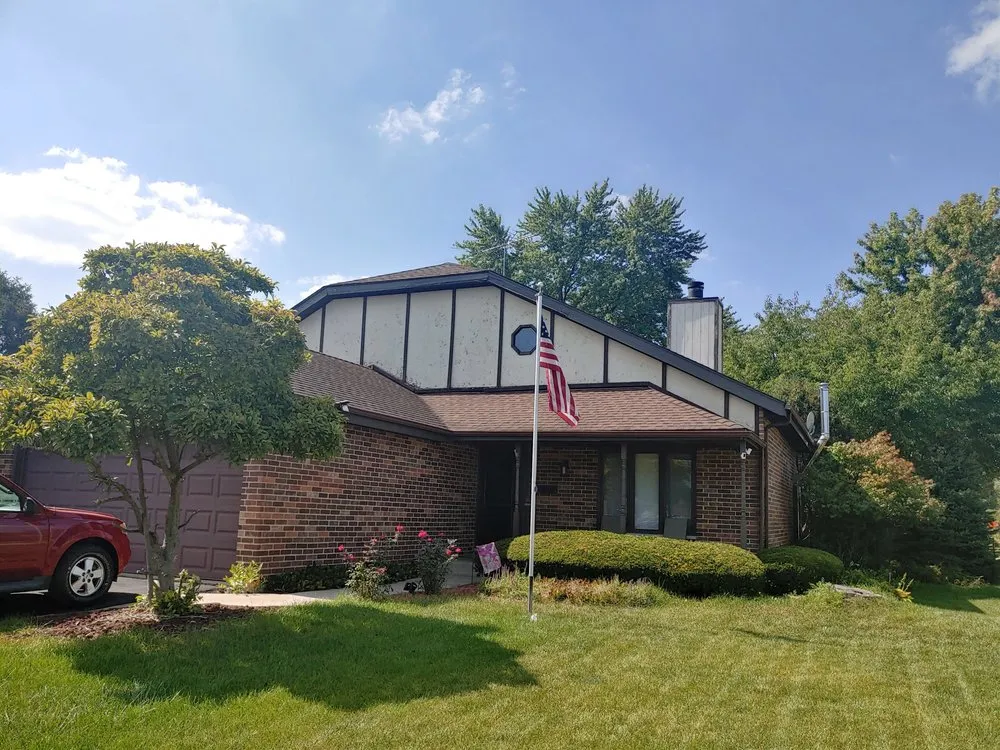 Slide of Lang Home Exteriors