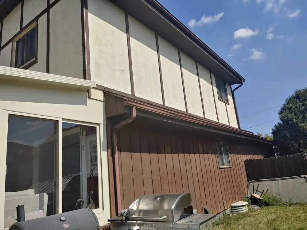 Slide of Lang Home Exteriors