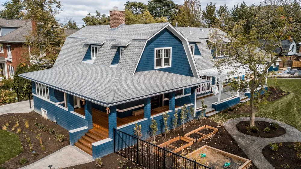 Slide of Lang Home Exteriors