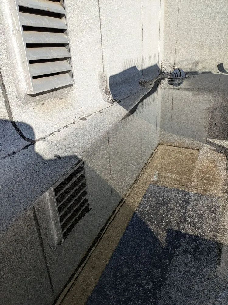 Slide of Lang Roofing