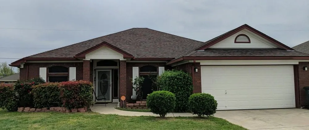 Slide of Lange Roofing