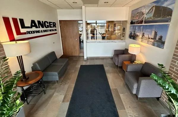 Langer Roofing & Sheet Metal Logo