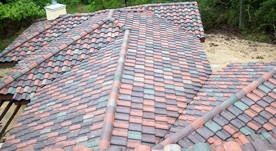 Slide of Lanier Heights Roofing