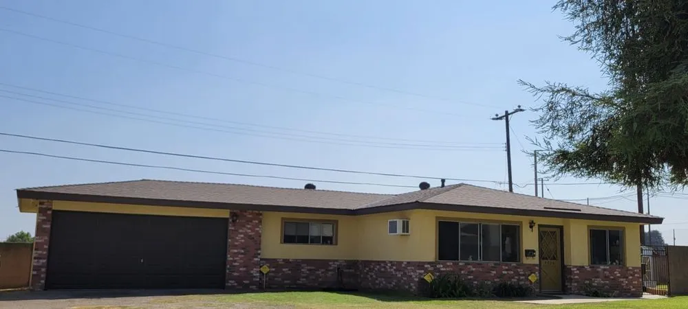 Slide of Lansford Roofing