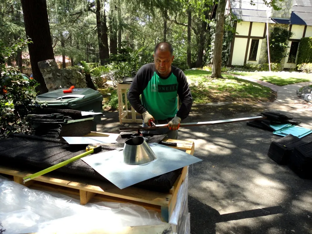 Slide of Lansford Roofing