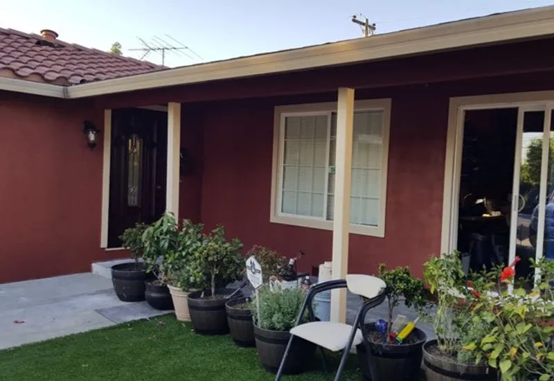 Slide of Lanuza Roofing