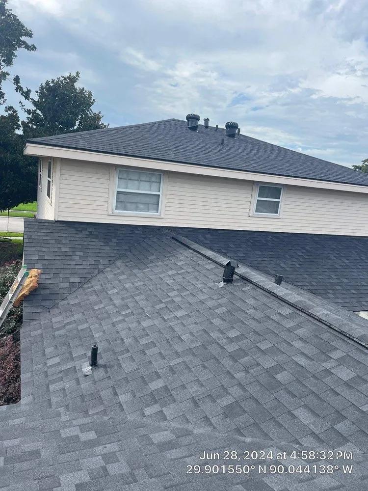 Slide of Lapeyre Construction