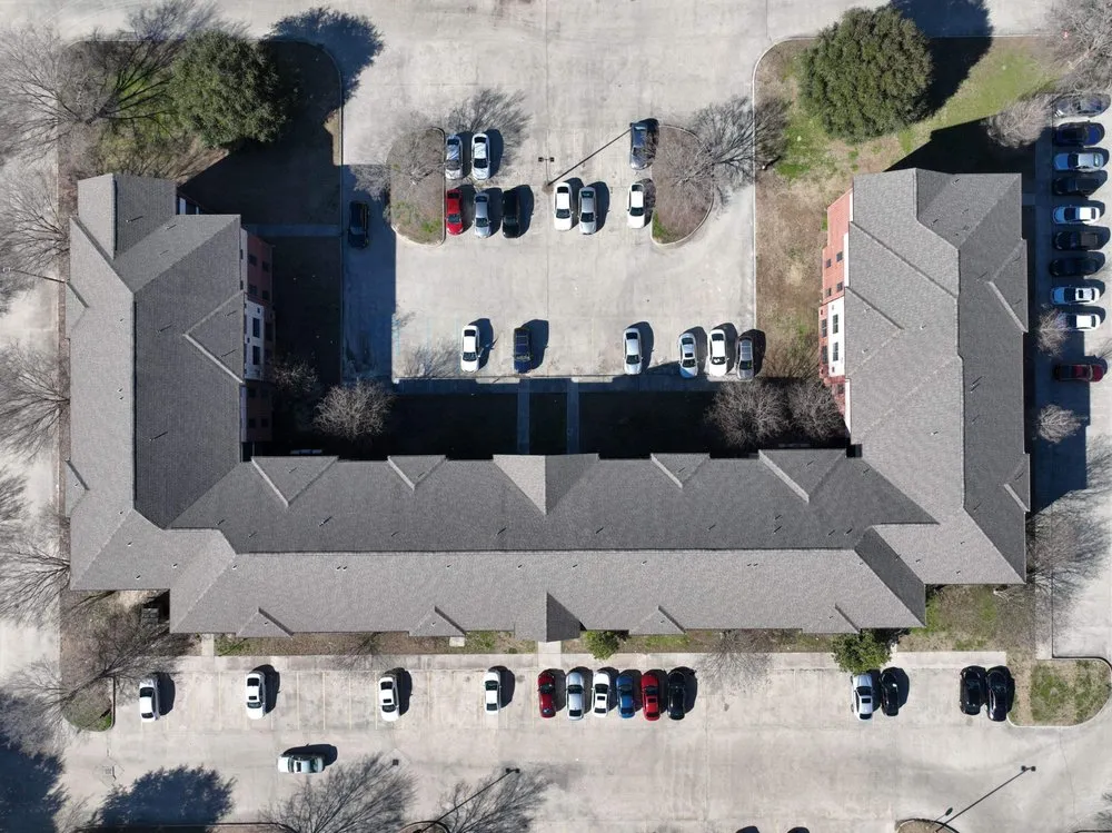 Slide of Lapeyre Construction