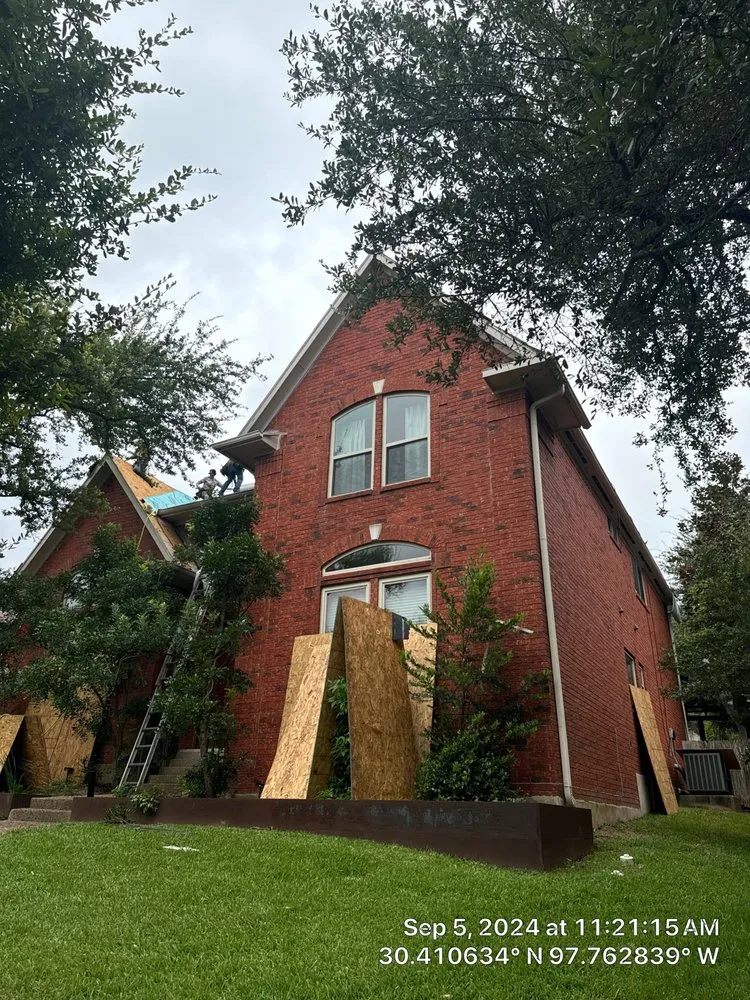 Slide of Lapeyre Construction