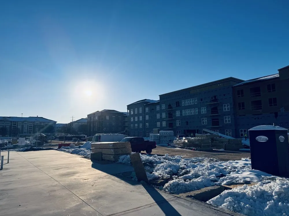 Slide of Lara Contracting