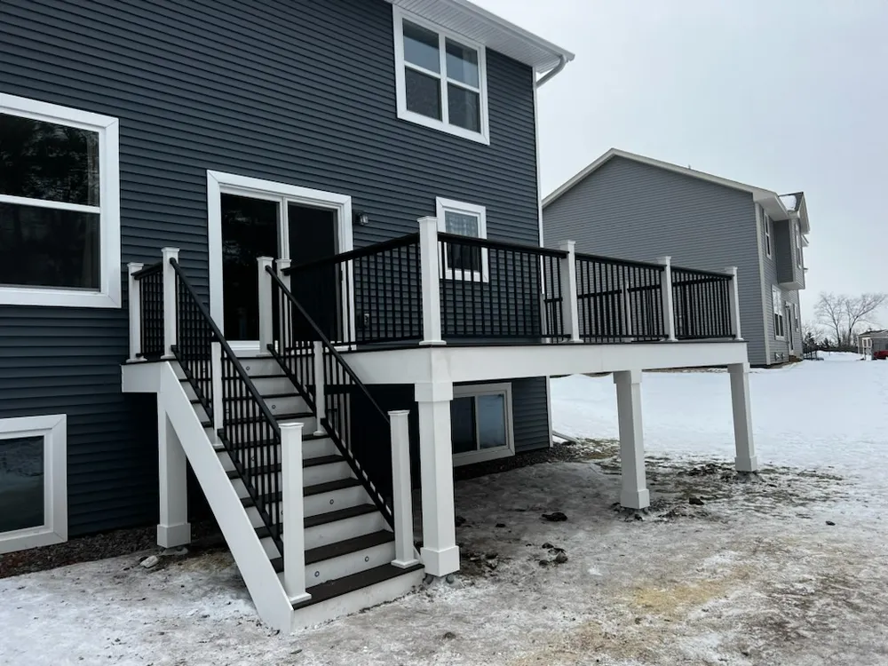 Licensed roof repair for fast service in Elko New Market, MN by Lara Deck's & Exteriors