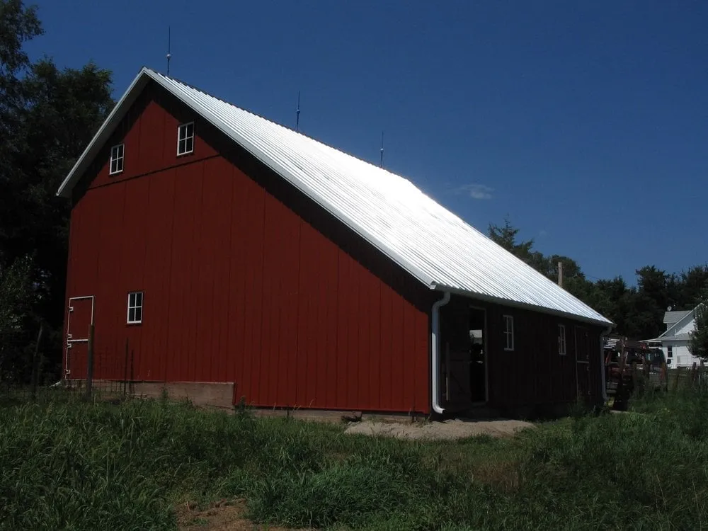 Reliable roof inspection experts serving Avoca, NE - Laramie Construction