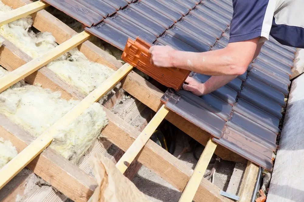 Slide of Lara's Services Group