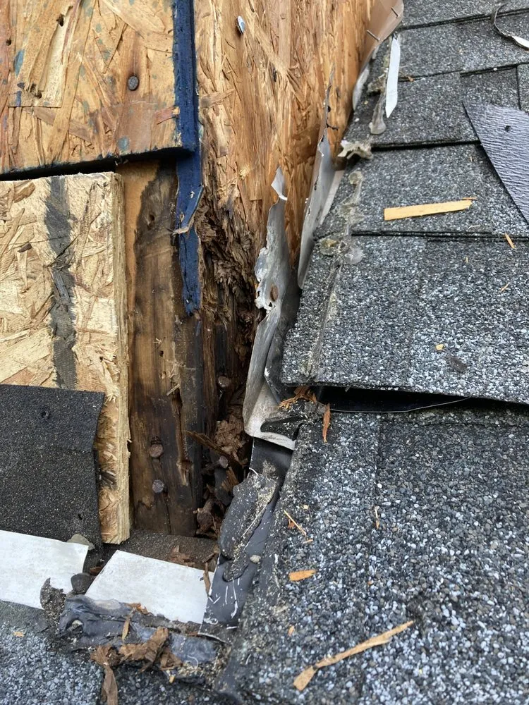 Slide of Lardieri Construction