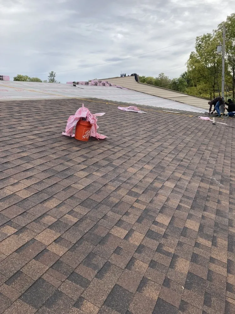 Slide of Lardieri Construction