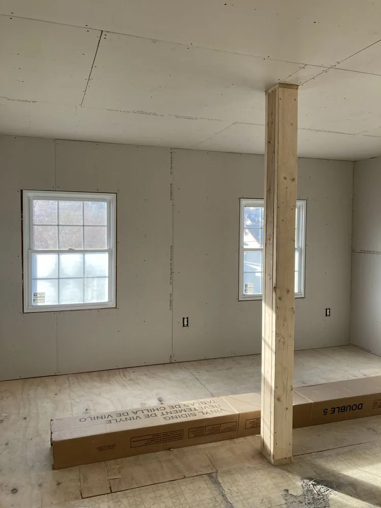 Slide of Lardieri Construction