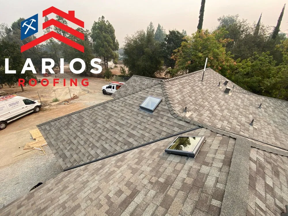 Slide of Larios Roofing