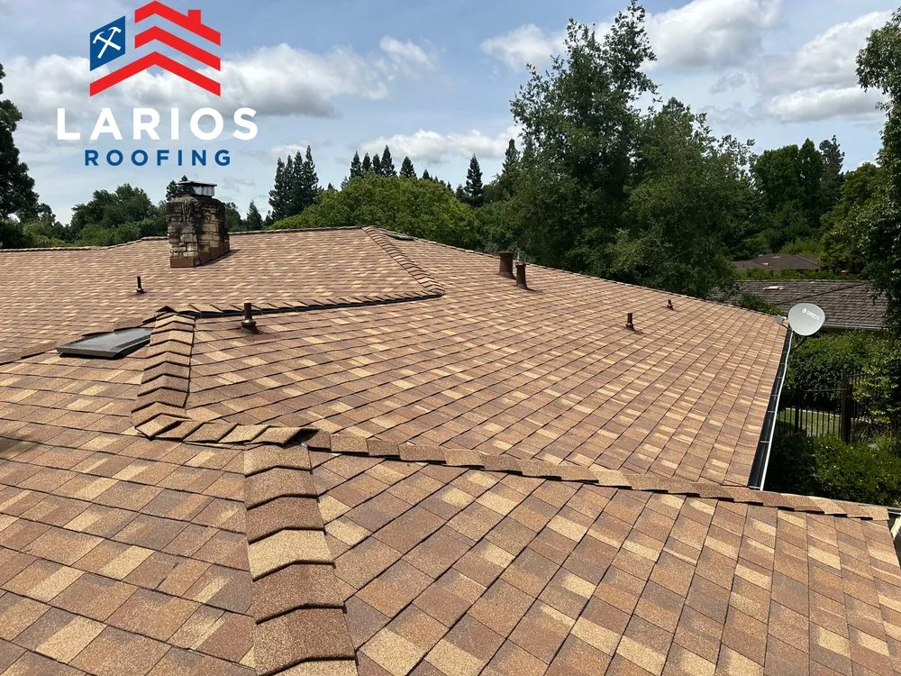 Slide of Larios Roofing