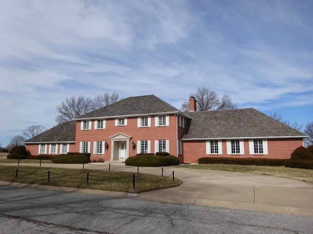 Slide of Larry L Vaught Roofing
