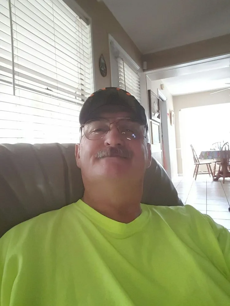 Slide of Larry Pichotta Construction & Roofing