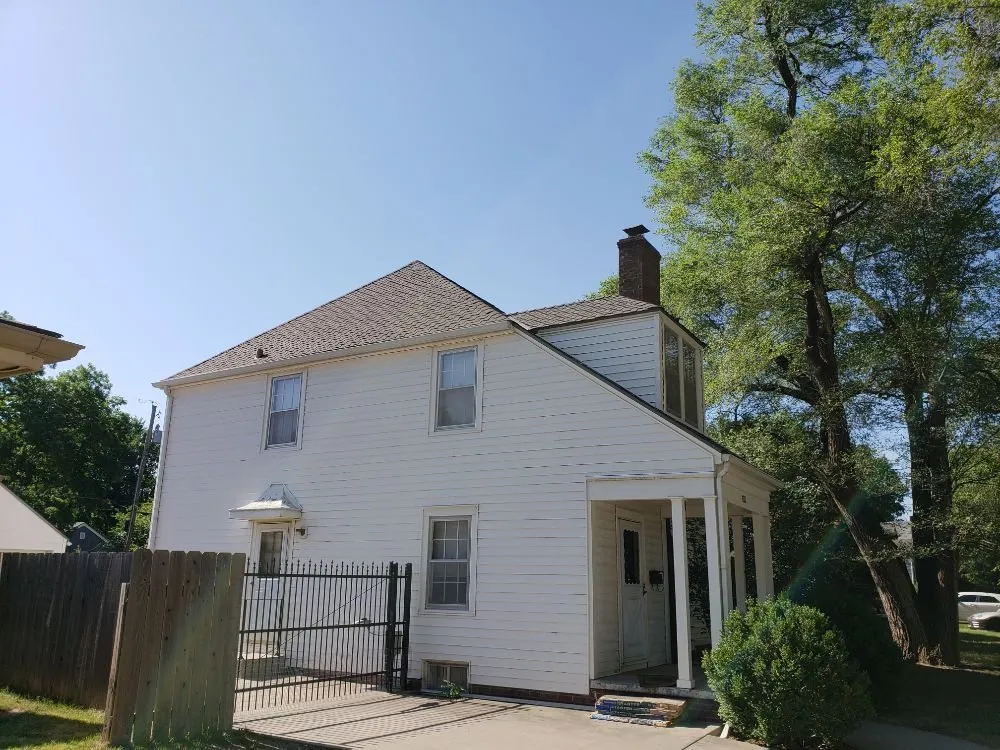 Slide of Larry Walty Roofing & Guttering