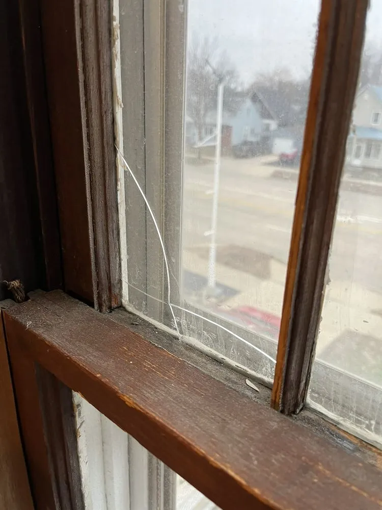 Slide of Larson Siding & Windows