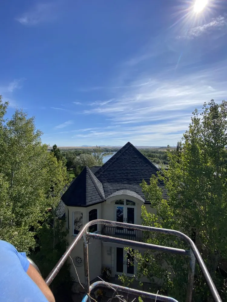 Slide of Last Best Place Contracting