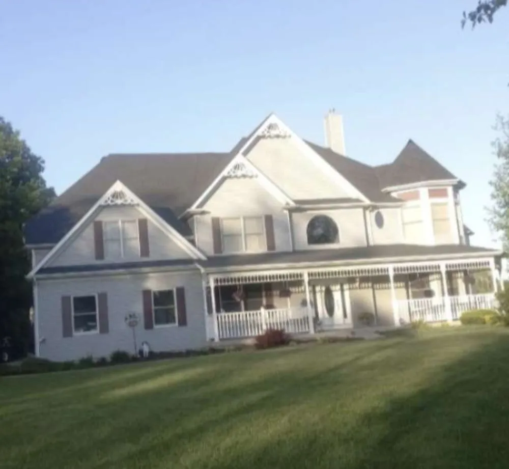 Slide of Last Stop Roofing