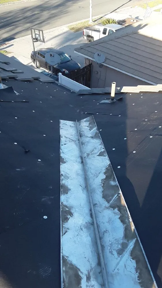 Slide of Latchford Roofing