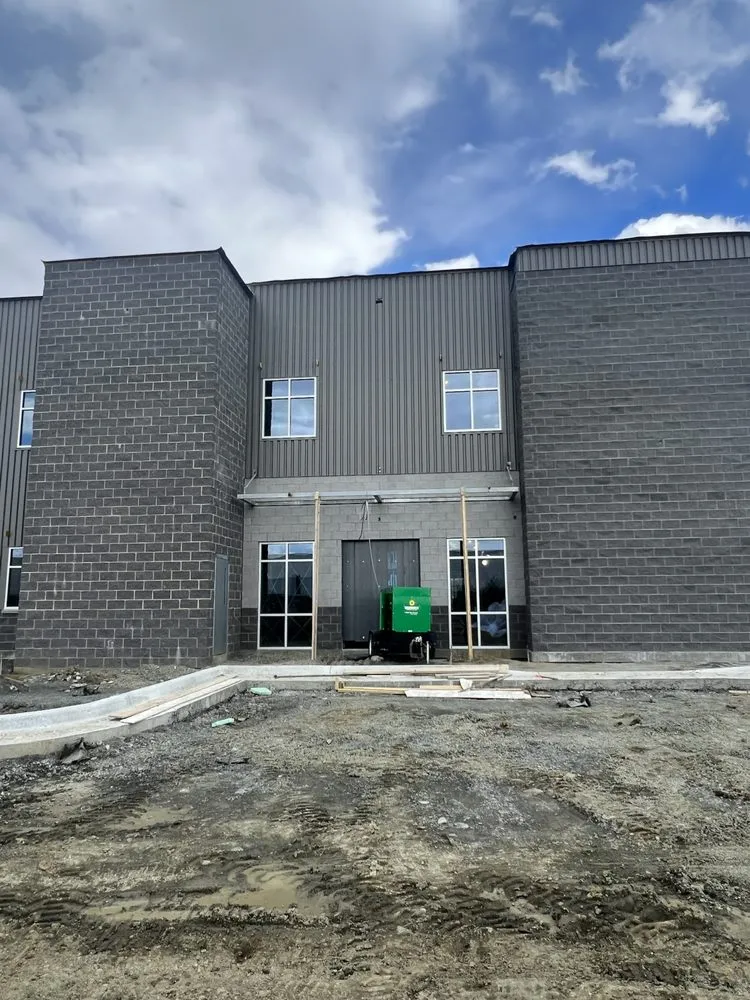 Slide of Latino Roofing