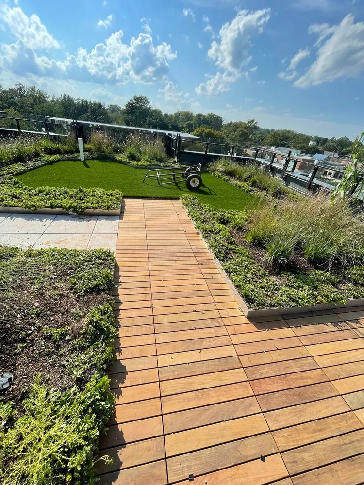 Slide of Latino Roofing