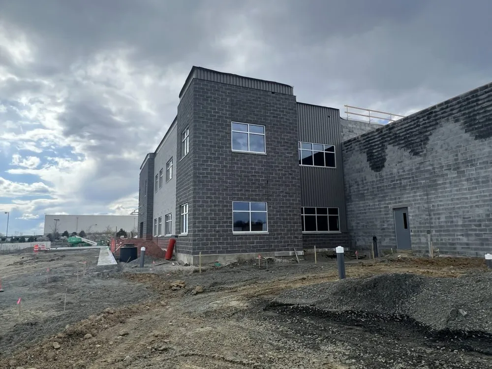 Slide of Latino Roofing