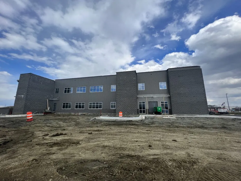 Slide of Latino Roofing
