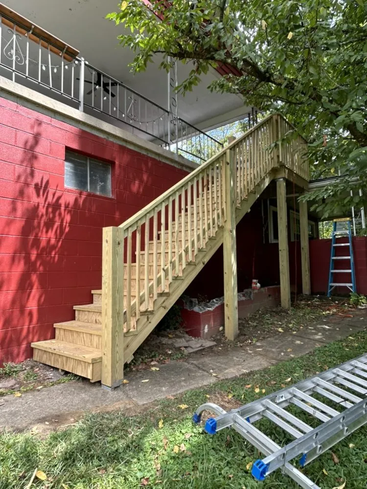 Slide of Laurel Builders