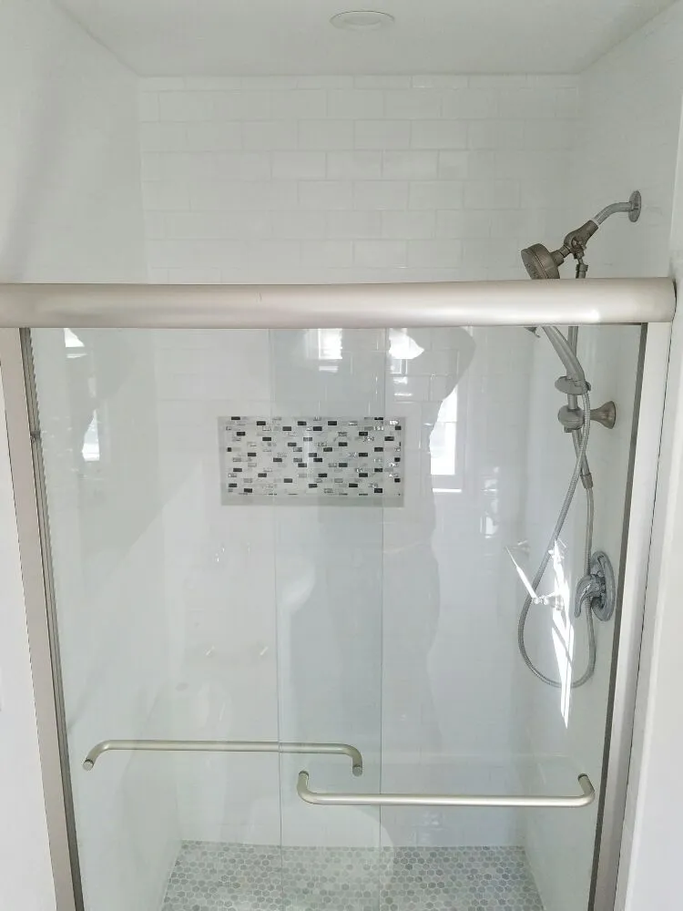 Slide of Lauro General Construction