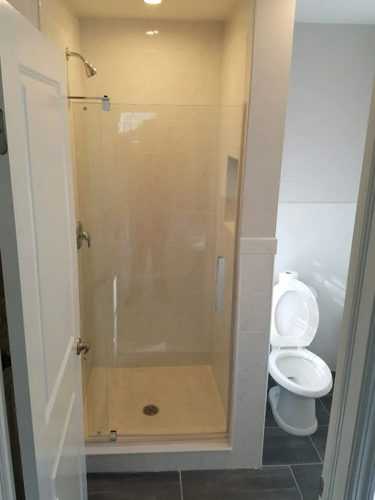 Slide of Lauro General Construction